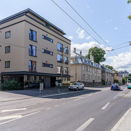 Apartments Near Old Town Tallinn Exteriör bild