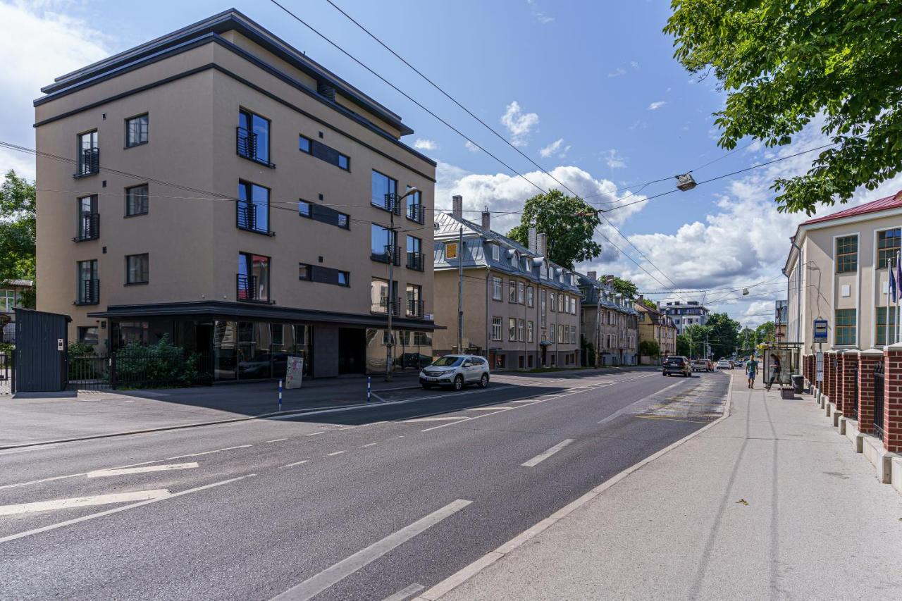 Apartments Near Old Town Tallinn Exteriör bild